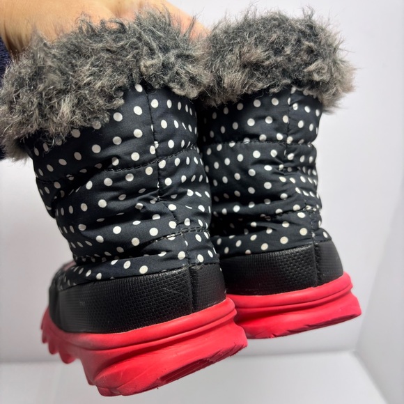 THE NORTH FACE Nuptse Polka Dot Faux Fur Trim Goose Down Pullon Boots Girls 9 - Picture 7 of 12